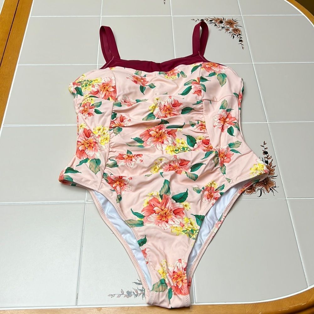 Cupshe One Piece Bathing Suit Size XXL